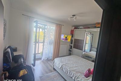 Apartament cu 2 camere decomandat în Roșu - 2