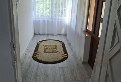Casă cu 6 camere cu Teren 1200 Mp în Central