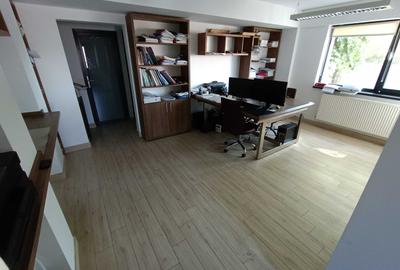 Spațiu comercial, de 50 mp, în Moara de Vânt