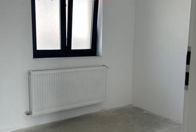 Casă cu 4 camere cu Teren 502 Mp în Cetate