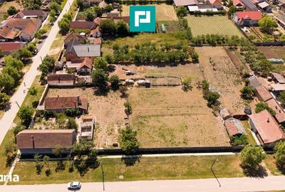Teren de 1492 mp, în Central - 2