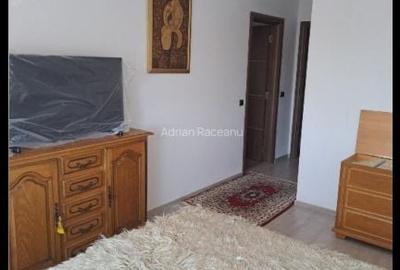 Apartament cu 2 camere în 13 Decembrie