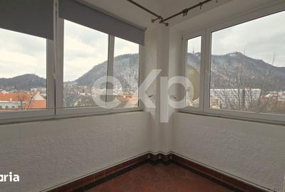 Apartament cu 3 camere în Centrul Istoric
