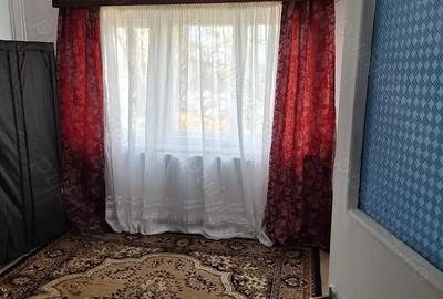Apartament cu 3 camere semidecomandat în Gară - 2