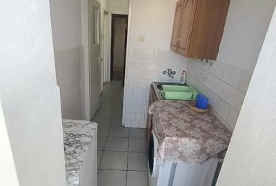 Garsonieră decomandată în Complex Studențesc
