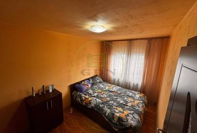Apartament cu 2 camere semidecomandat, mobilat în Hipodrom 2 - 3