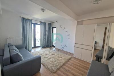 Apartament cu 2 camere decomandat în Tractorul