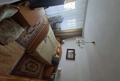 Apartament cu 4 camere decomandat în Central - 3