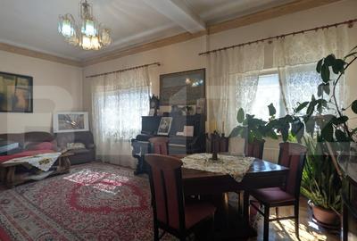 Casă individuală cu 4 camere cu Canalizare în Central