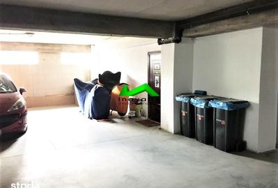 Apartament cu 3 camere decomandat în Sub Arini