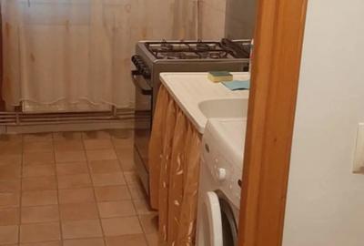 Garsonieră decomandată în Central - 1