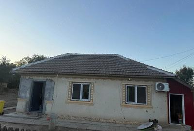 Casă cu Teren 1020 Mp în Jegălia