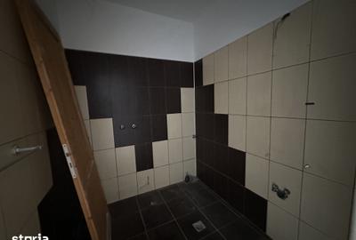 Spațiu comercial, de 936 mp, în Valea Călugărească - 15