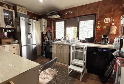 Duplex cu 5 camere cu Canalizare în Florești - 3