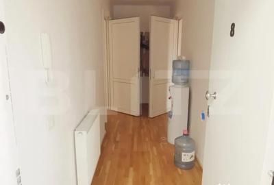 Spațiu comercial, de 795 mp, în George Enescu - 5