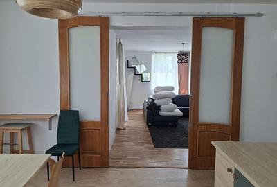 Casă cu 6 camere cu Teren 550 Mp în Corbeanca - 2