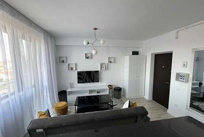 Apartament cu 2 camere semidecomandat, mobilat în Republicii