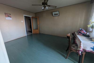Apartament cu 3 camere circular în Drumul Taberei