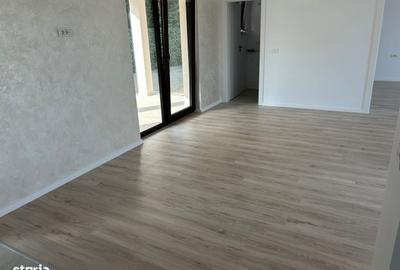 Casă cu 3 camere în Micești