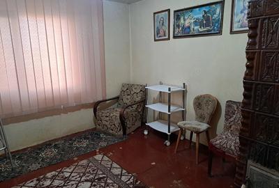 Casă cu 3 camere cu Teren 919 Mp în Dudeștii Vechi