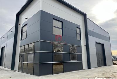 Spațiu comercial, de 1,200 mp, în Central - 5