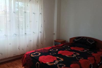 Apartament cu 2 camere semidecomandat în 1 Mai