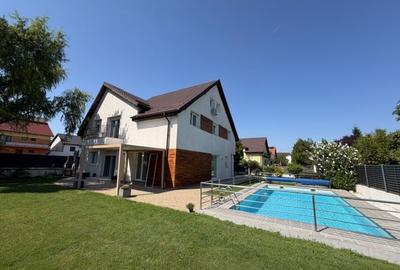 Casă individuală cu 7 camere cu Piscina în Iancu Nicolae