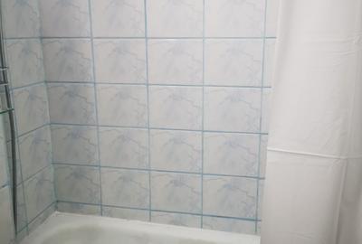 Garsonieră decomandată în UTA