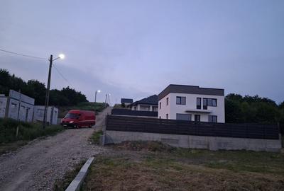 Casă cu 4 camere în Central - 2