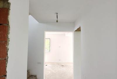 Casă cu 4 camere în Aroneanu - 6