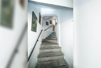 Casă cu 10 camere cu Teren 216 Mp în Turda