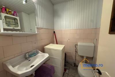 Apartament cu 4 camere decomandat în Moinești - 5