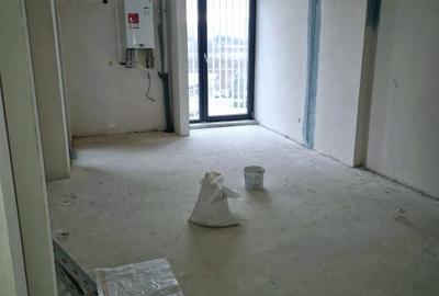 Apartament cu 3 camere semidecomandat în Florești - 5