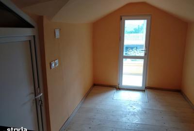 Casă cu 3 camere semidecomandat cu Teren 1500 Mp în Românești - 16