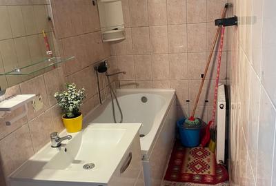 Apartament cu 2 camere nedecomandat în Gării