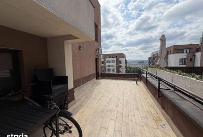 Apartament cu 3 camere decomandat în Tătărași