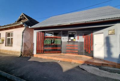 Spațiu comercial, de 15 mp, în Câmpia Turzii