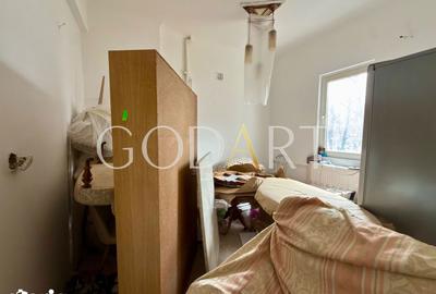 Apartament cu 4 camere decomandat în Șerban Vodă - 2
