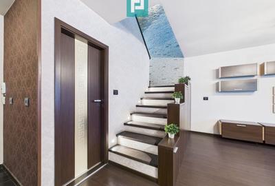 Apartament cu 3 camere semidecomandat, mobilat în UTA