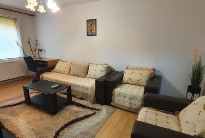 Apartament decomandat, mobilat în Sebastian
