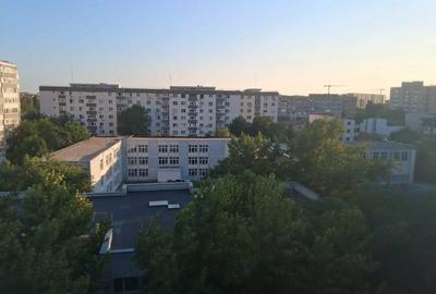 Apartament cu 2 camere decomandat în Veteranilor