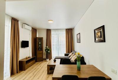 Apartament cu 2 camere semidecomandat în Est