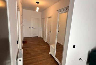 Apartament cu 3 camere în Baciu