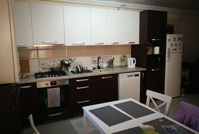 Apartament cu 3 camere în Florești - 2