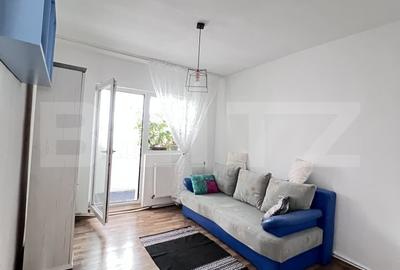Apartament cu 3 camere decomandat, mobilat în Est