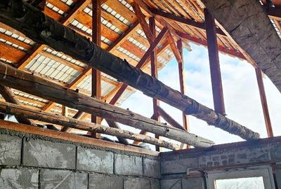 Proprietate situata in com.Girov - 1