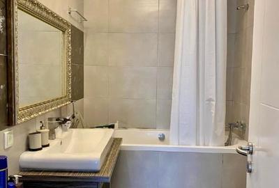Apartament cu 3 camere decomandat în Central - 9