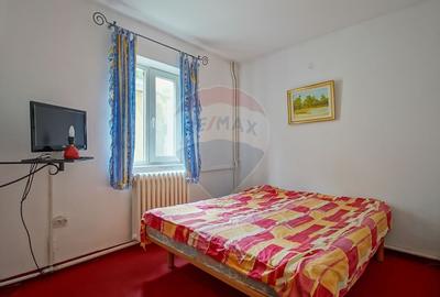 Vila cu potential turistic in Predeal privelisti si liniste montana - 28