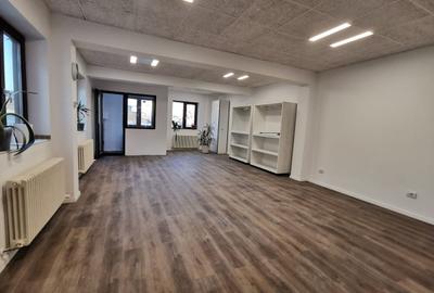 Casă cu Teren 25 Mp în Unirii - 4