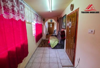 Casă individuală cu 2 camere cu Canalizare în Girocului - 8